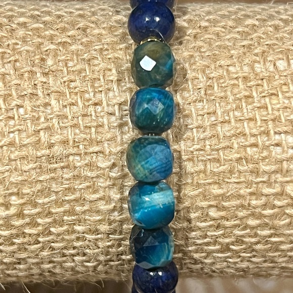 SOLD OUT - Picture 8 of 10